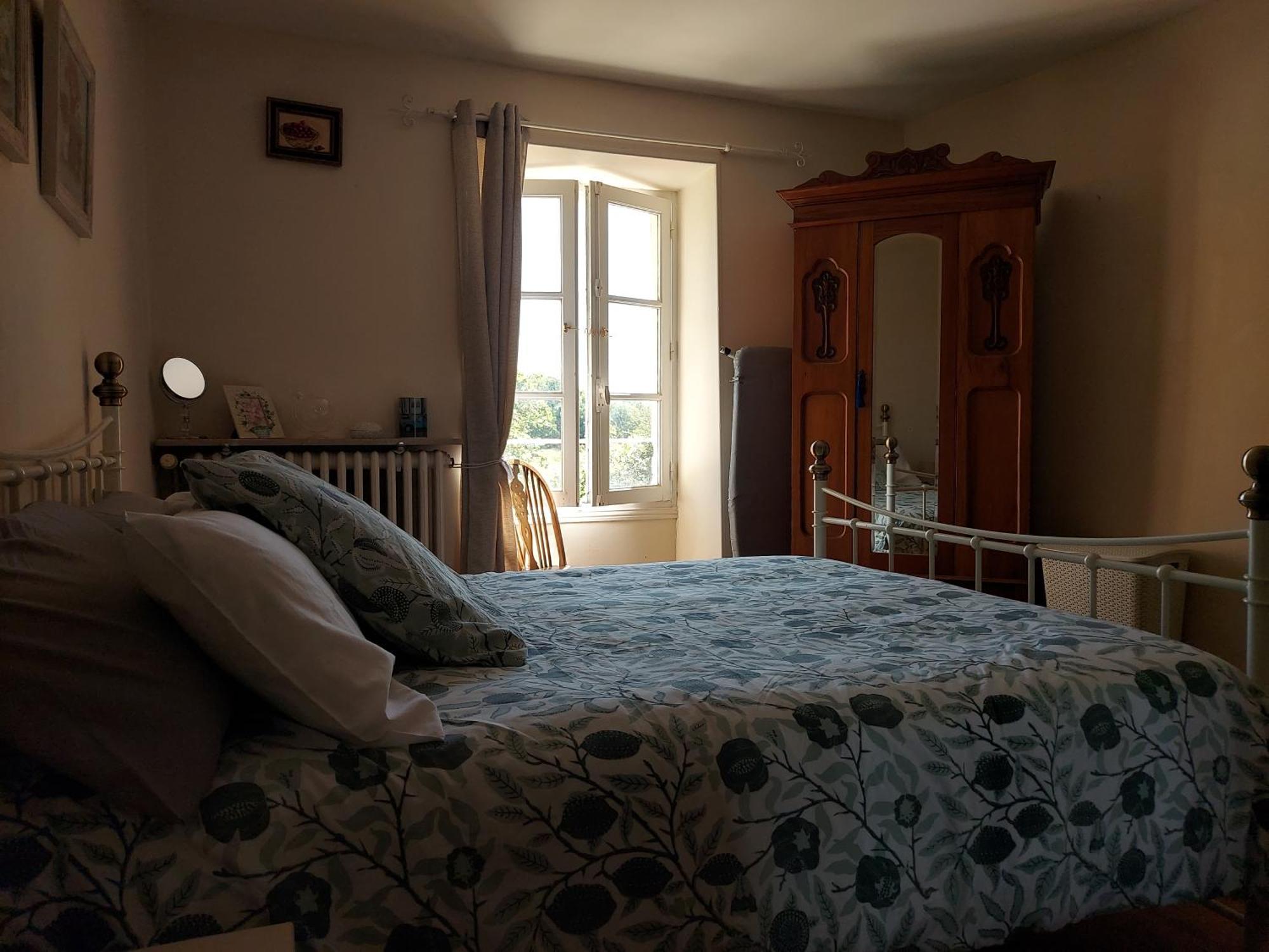 Charming Two Bedroom Gite With Beautiful Gardens Confolens Extérieur photo